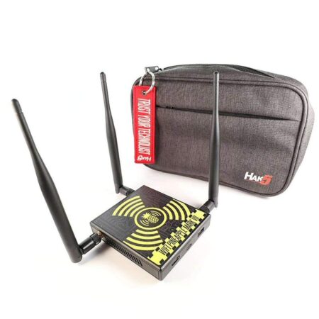 Wi-Fi Pineapple Mark VII+AC Tactical device for advanced network analysis and cybersecurity testing.